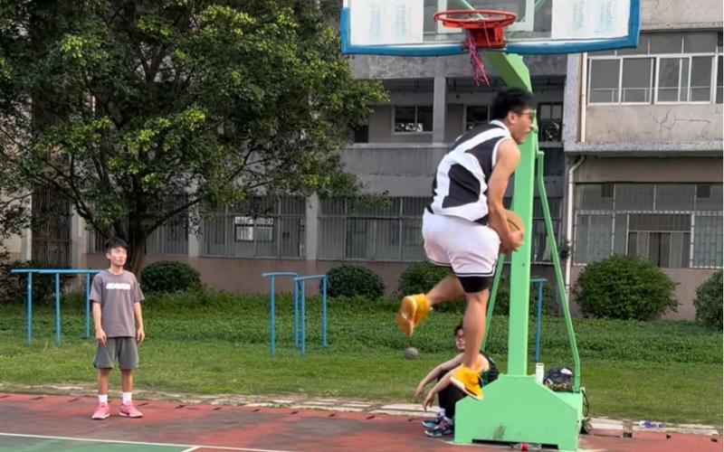 球讓廣州恒